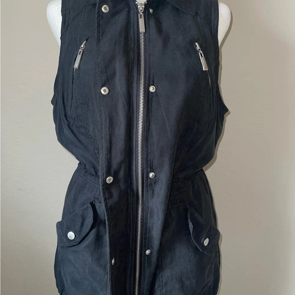 NWOT JOUJOU Solid sleeveless jacket, vest - Picture 9 of 14